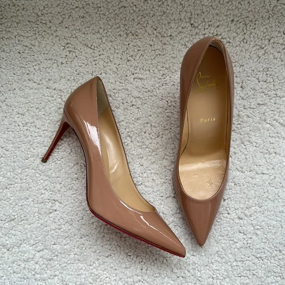 Christian Louboutin 'Kate' Pointed Toe Patent Leather Pump (39) - Picture 1 of 10